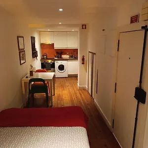 Apartment Little Alfama Town, Lissabon